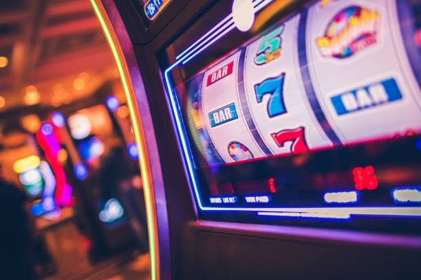 subur live casino table with professional dealer and multiple camera angles
